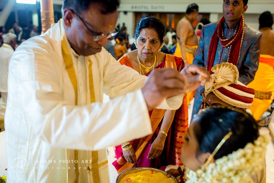asian traditions during wedding cermony