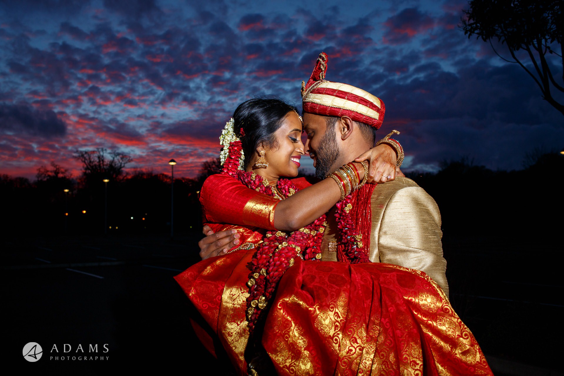 Oshwal Centre Wedding Photos | Twa + Len 43