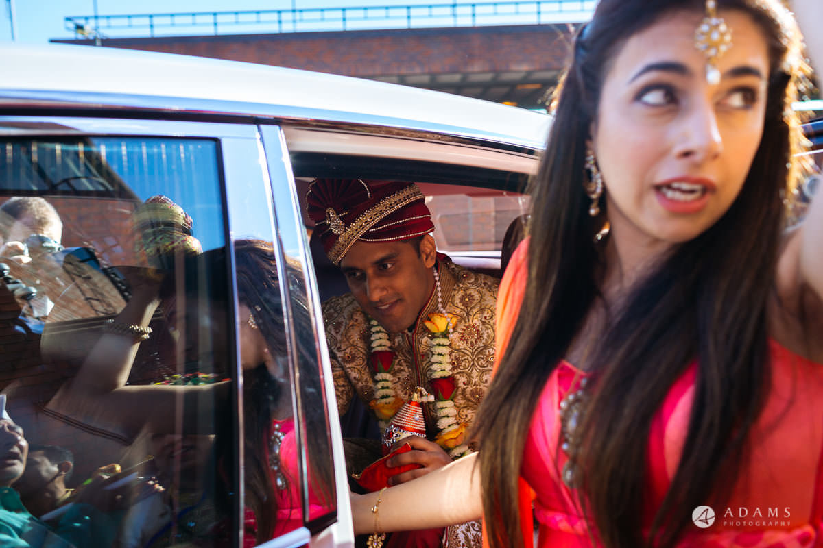 Hindu Wedding Premier Banqueting London Photos | Devina & Aakash 6