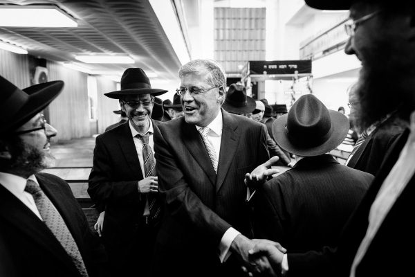 Jewish Father of the Bride Shaking Hands With Guests Photography