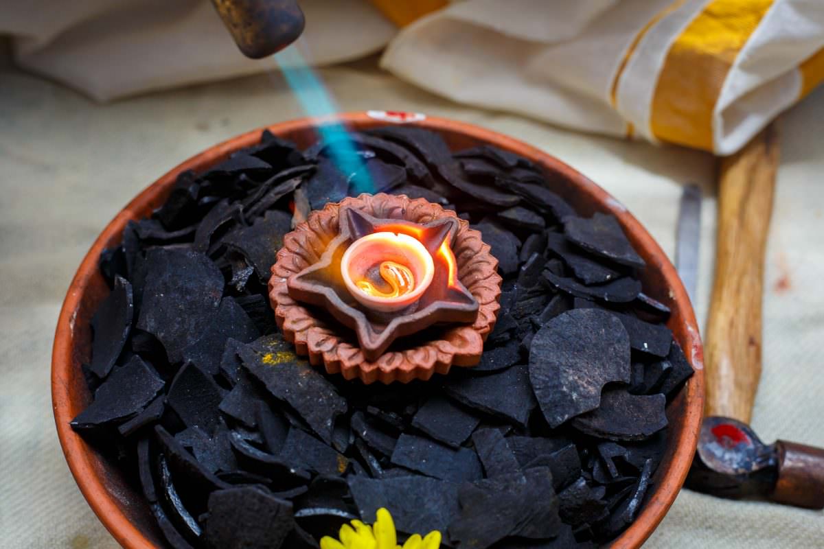 Tamil wedding photographer Gold Melting Ceremony