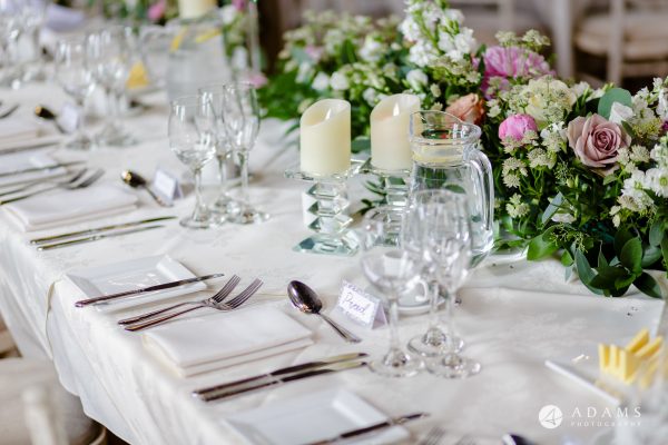 st donats castle wedding top table