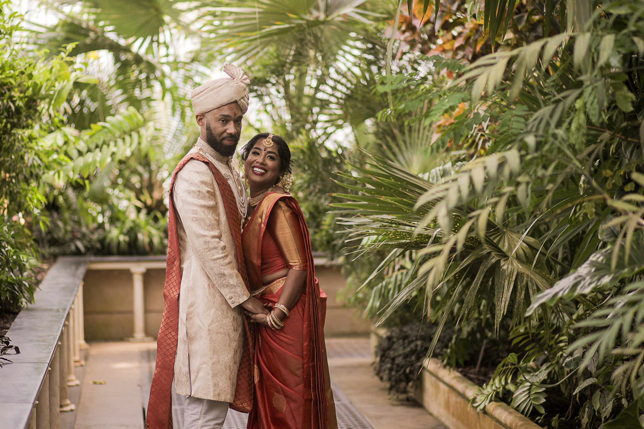 Hindu wedding couple at Kew Gardens
